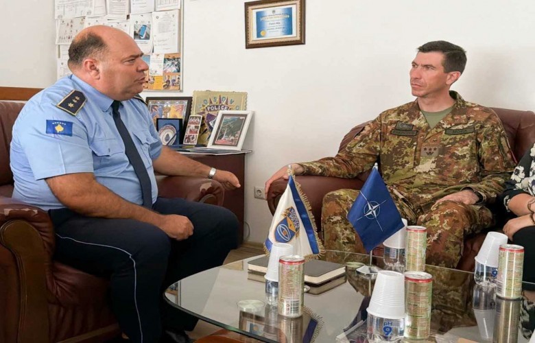 Policia e Kosovës dhe KFOR-i forcojnë bashkëpunimin për sigurinë verore në Prizren
