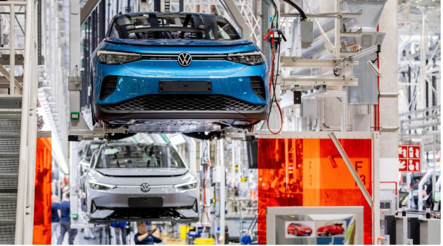 Ristrukturimi i Volkswagen: Mbyllje fabrika dhe rrezik për mijëra vende pune