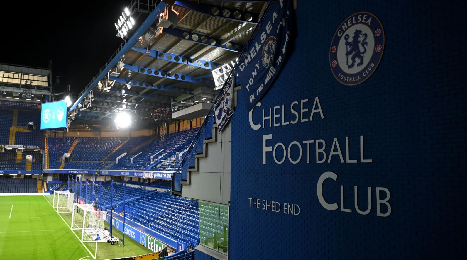 Chelsea jashtë Evropës, por “Stamford Bridge” mund të presë ndeshje të Ligës së Kampionëve
