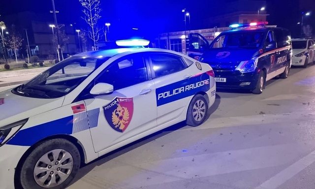 Vdekja e një turisteje gjermane në Palasë ngre pyetje mbi shëndetin dhe sigurinë