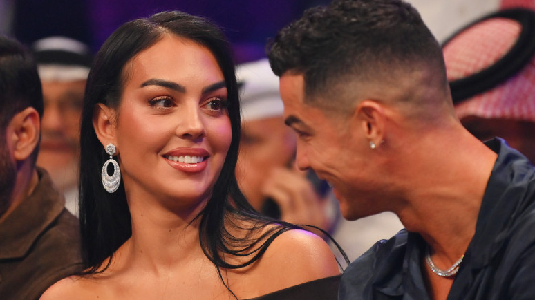 Georgina dhe Ronaldo përballë kritikave për trupin: Mesazh për vetëpranimin dhe vlerat personale