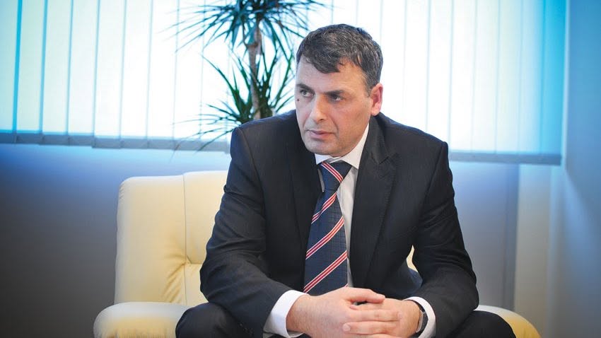 Emri që po ndan mendjet në takimin Abdixhiku-Kurti për presidentin e ri