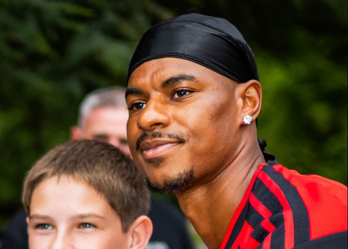 Rashford qëndron në Manchester United, synon rikthimin e madh