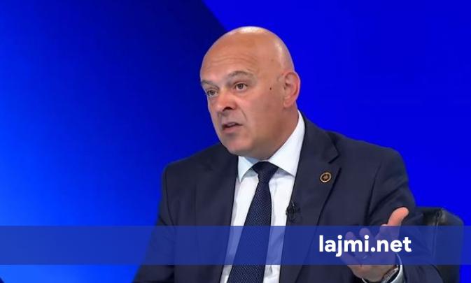 Shtesat prej 100 eurosh para zgjedhjeve: Meritohet apo strategji politike?