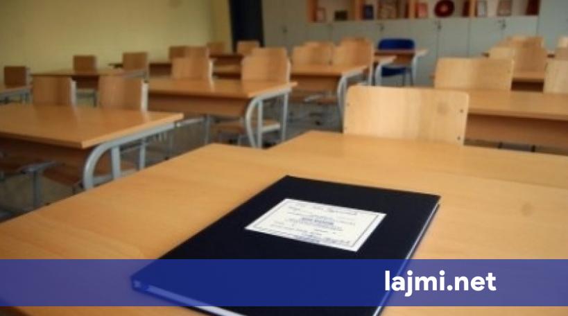 1 Shtatori në Kosovë: Mësimi nis pa grevë, por me shqetësime për mësimdhënësit dhe librat