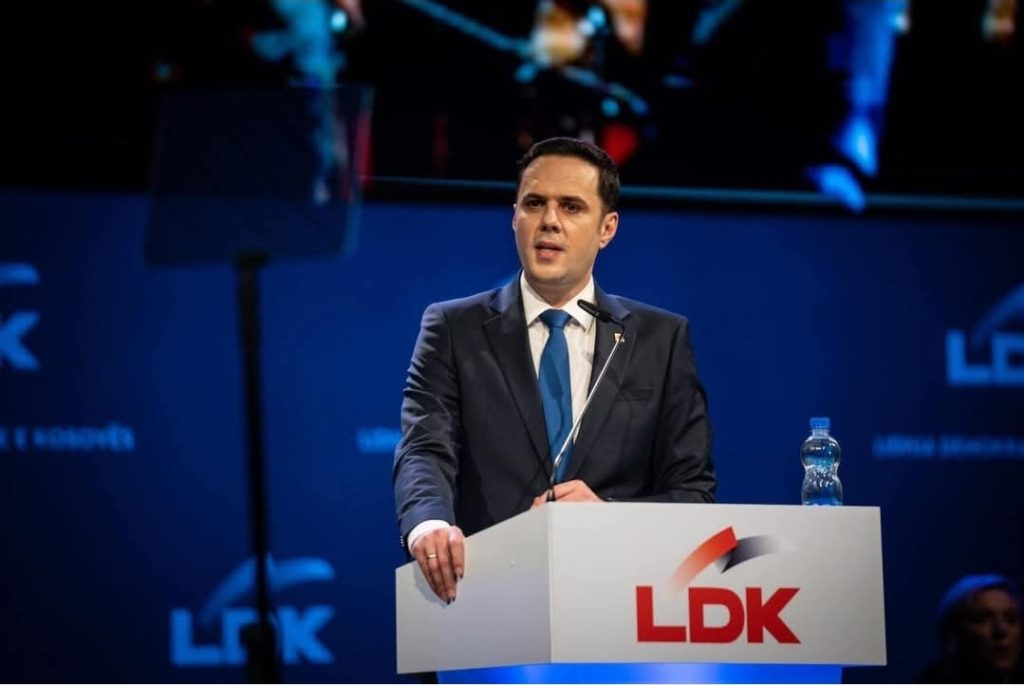 Lumir Abdixhiku dhe Albin Kurti u dakorduan që kandidati për president të jetë profesori universitar Bekim Sejdiu.