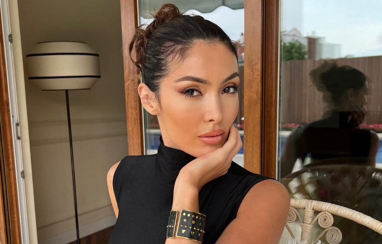 Nora Istrefi mahnit me stilin e saj të bardhë në Instagram