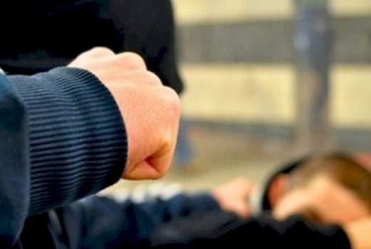 Dhuna familjare në Mitrovicë: Vëllai sulmon vëllain pas mosmarrëveshjes