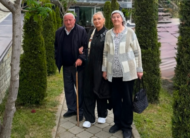 Remzie Osmani dhe dedikimi i saj prekës për prindërit