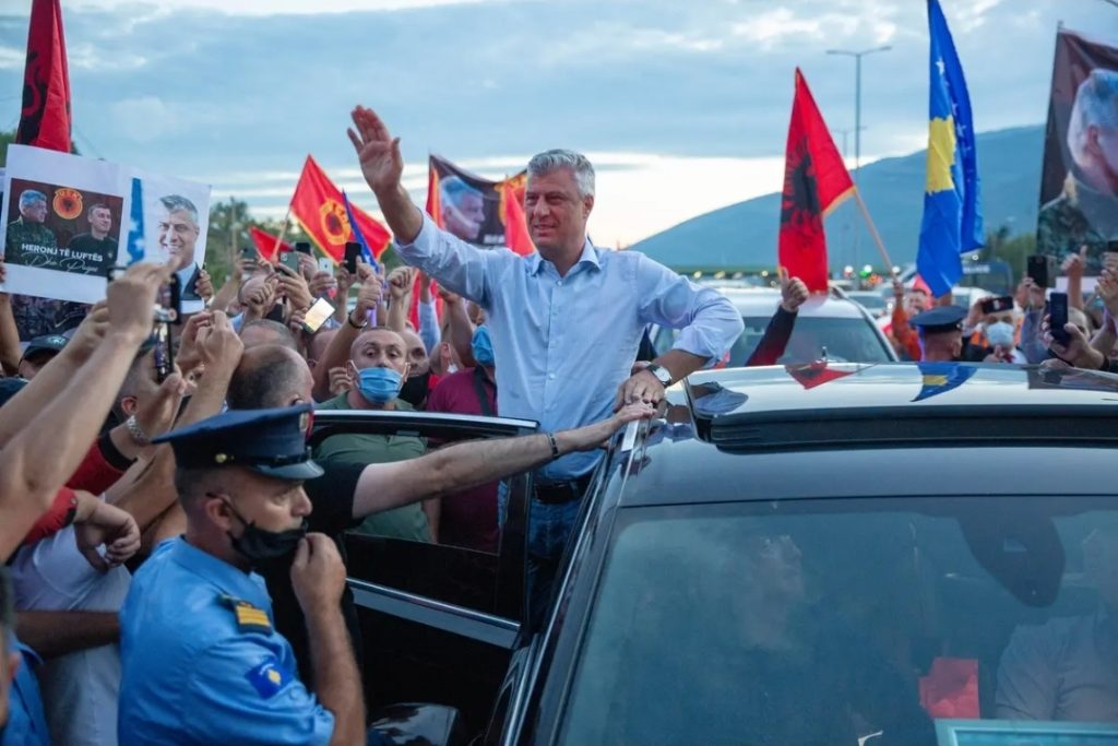 A do të lirohet Hashim Thaçi? Avokati Koci jep parashikimin e tij
