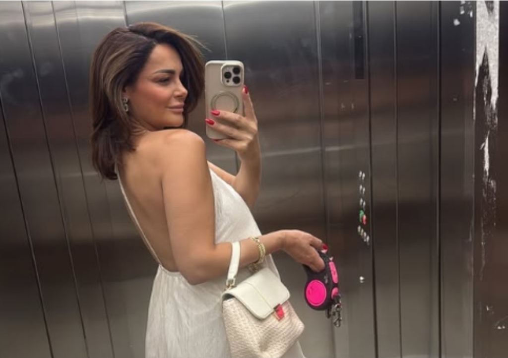 Juliana Nura përgatit çantën e maternitetit për binjakët dhe kërkon këshilla nga nënat