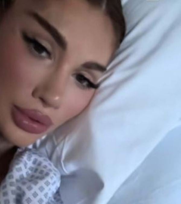 Bia Khalifa në spital dhe dyshimet për shtatzëni që ngjallën reagime
