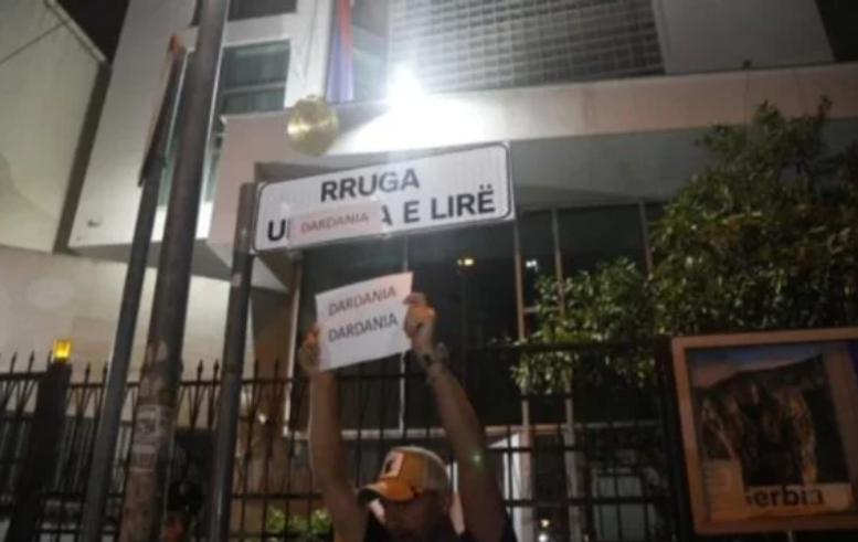 Tensionet në Tiranë dhe Prishtinë pas deklaratave të Zelenskyt për Kosovën