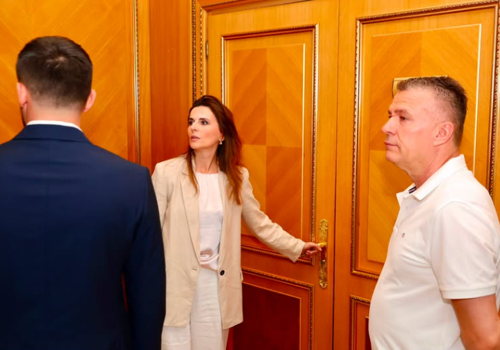 Dyert e Kuvendit të Kosovës mbyllen, tensione mes partive dhe akuza për pengim