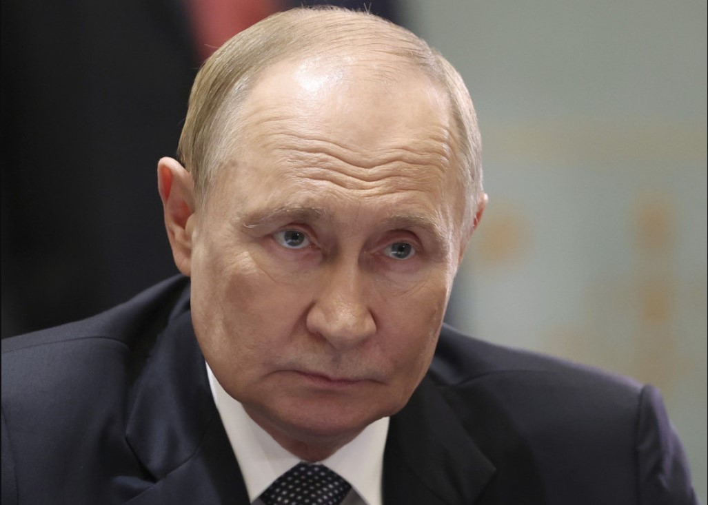 Përshkallëzimi i sulmeve në Ukrainë sipas Putinit dhe tensionet në frontin e betejës