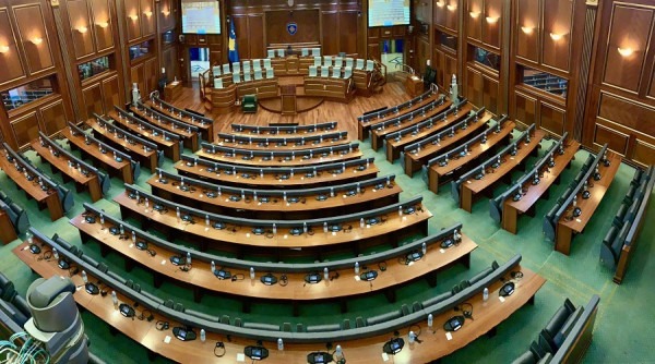 Koalicione në pritje dhe sfidat e formimit të institucioneve pas zgjedhjeve në Kosovë