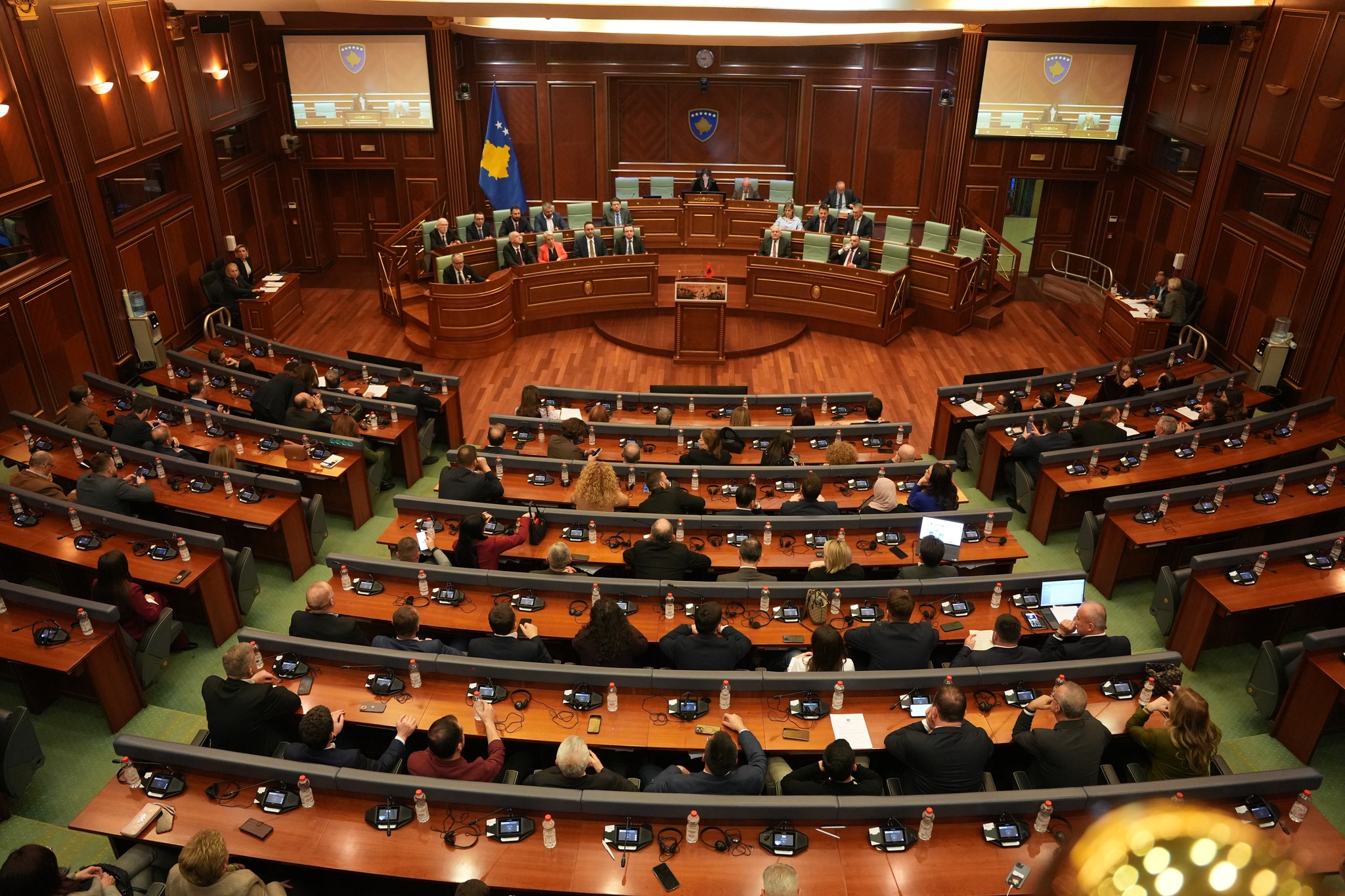 Albulena Haxhiu nga LVV është gruaja më e votuar në zgjedhjet parlamentare me 113,998 vota.