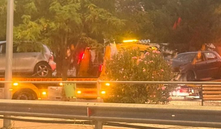 Përplasje kokë më kokë në Tepelenë-Memaliaj lë katër të plagosur