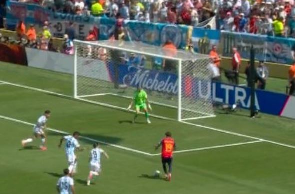 Lamine Yamal humbet rastin e parë të mirë në finale të Kupës së Botës