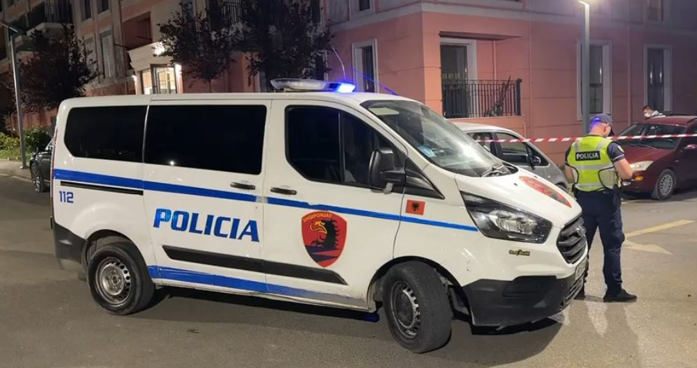 Policia ka proceduar në gjendje të lirë katër persona dhe ka identifikuar 10 të përfshirë në konflikt, përveç katër të arrestuarve dhe dy në kërkim.