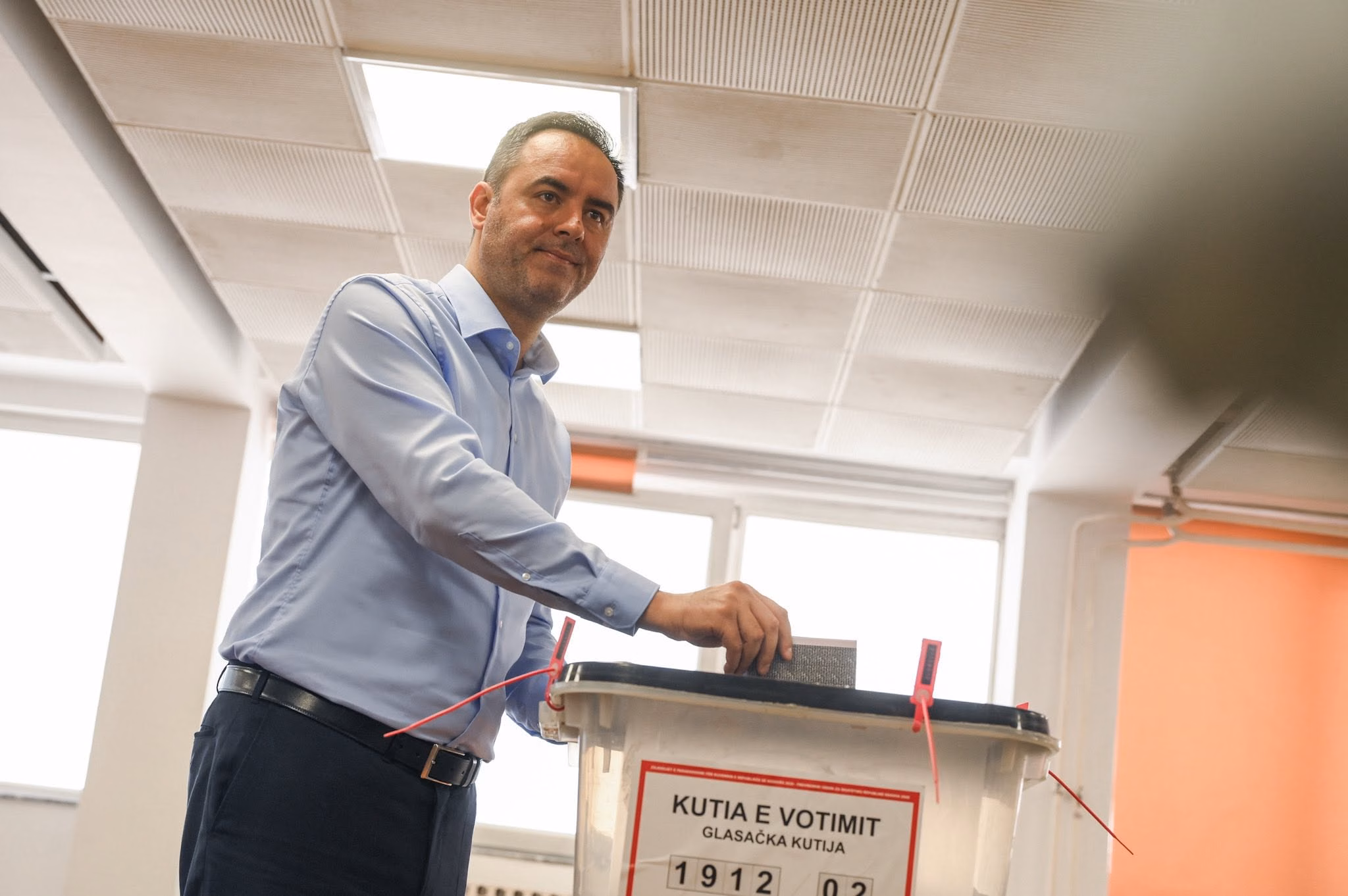 Konjufca nxit qytetarët të votojnë për të ardhmen e Kosovës