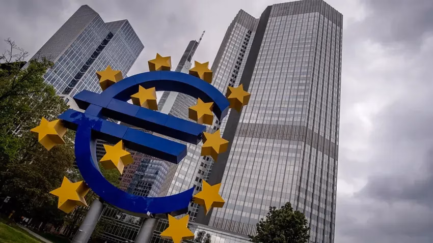 BQE ka përzgjedhur 36 ofrues shërbimesh pagesash për testimin e euros digjitale në një program pilot që nis në gjysmën e dytë të vitit 2027.