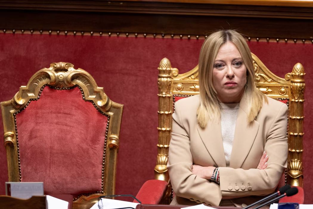 Italia rikthen kontrollet kufitare ndaj Spanjës për shkak të krizës së migracionit