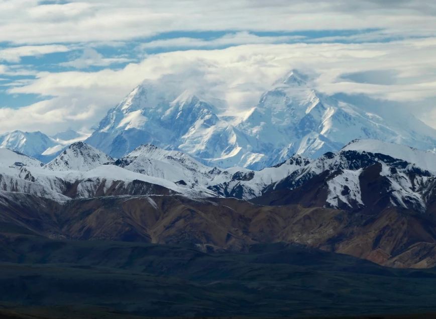 Tragjedia në malin më të lartë të Amerikës së Veriut: 3 alpinistë letonezë humbin jetën