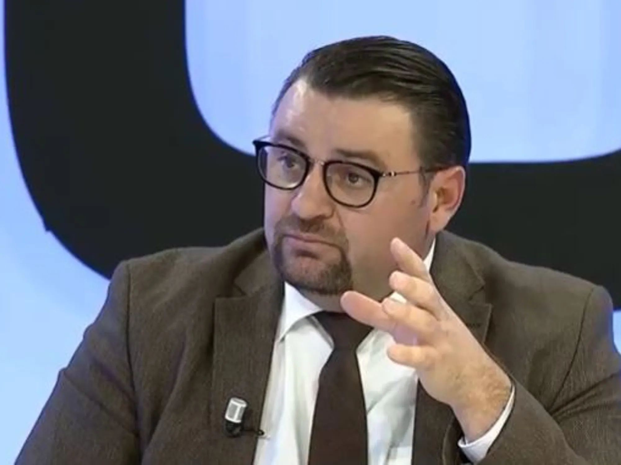 Si u përdorën dokumentet e BIA-s për të ndezur debatet rreth xhamive në Kosovë