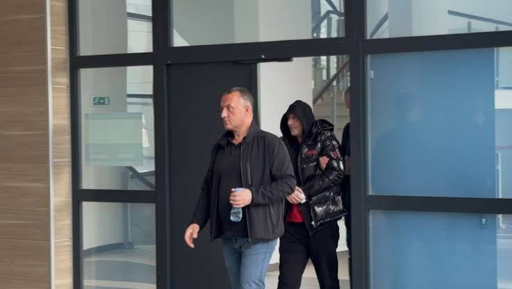 Kontakti sekret dhe akuzat ndaj Shehollit për lidhjet me Radoiçiqin dhe BIA-n
