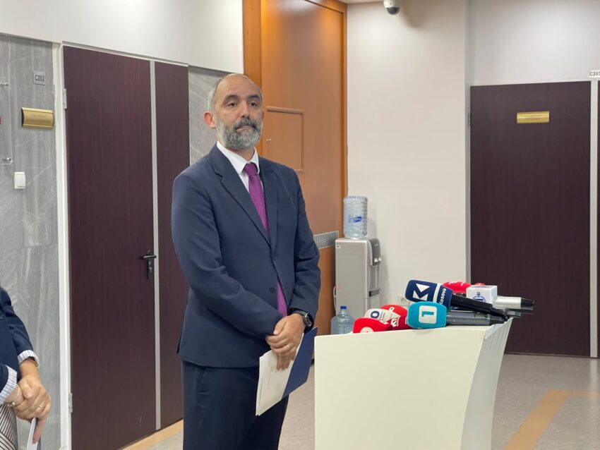 Oferta surprizë për kryetarin e Kuvendit në Kosovë