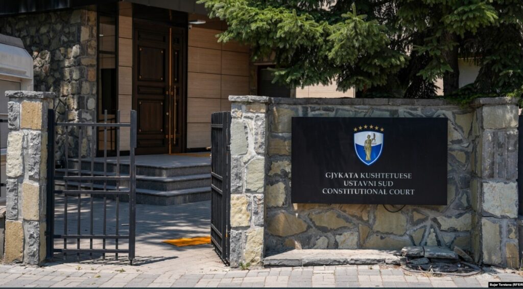 Kushtetuesja konfirmon kushtetutshmërinë e vendimit të Qeverisë për dhënien e parcelave të Graçanicës shoqatës “Jetimat e Ballkanit” për ndërtimin e qendrës rezidenciale.