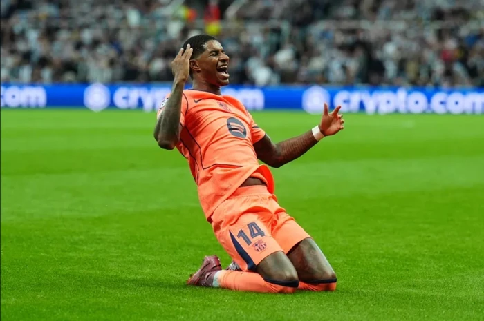 Barcelona vendos fatin e Rashford në merkato