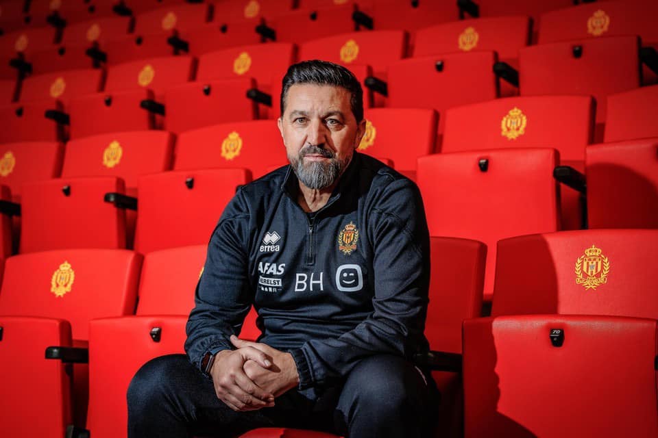 Dueli i fortë në Superligën turke: Amedspori i Hasit përballë Trabzonsporit të Salahut