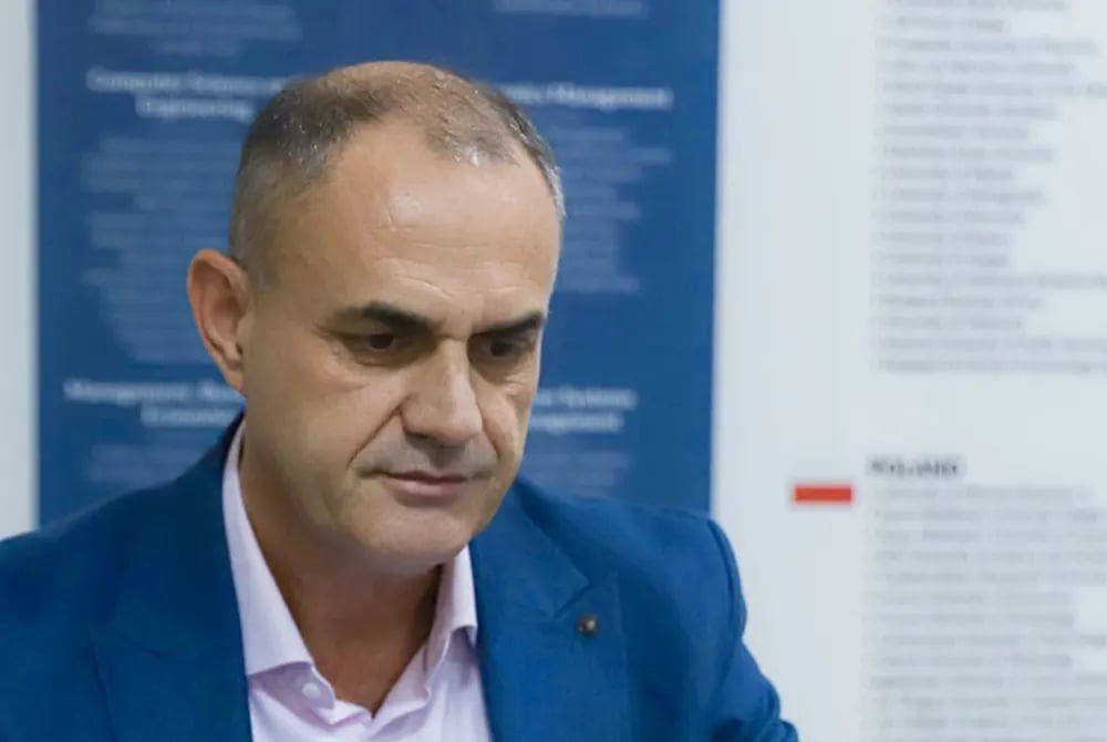 Kur fjala humbet peshën: Kriza e etikës në komunikimin publik