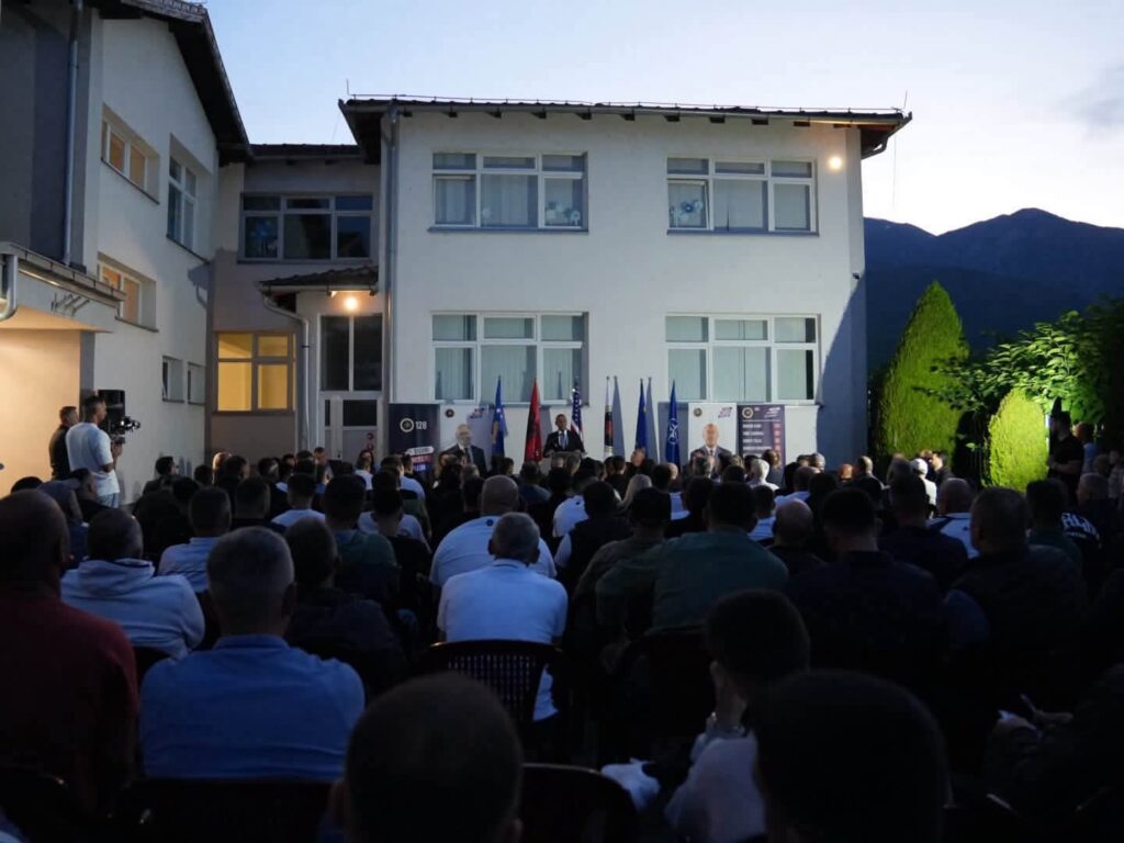 Daut Haradinaj zhvillon takim elektoral edhe në Strellcin e Ulët dhe merr mbështetje të madhe nga banorët.