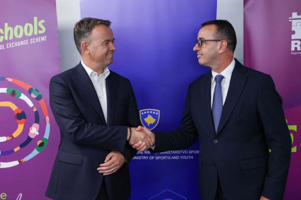 Mitrovica hap Qendrën e Inovacionit për të rinjtë me fokus në teknologji dhe gjuhë të huaja