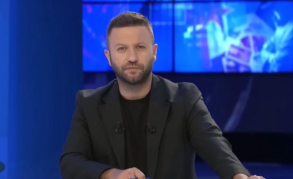 KPM ka propozuar zyrtarisht shqyrtimin e mbylljes së emisionit “Debat Plus” pas ankesës së një ministreje të qeverisë Kurti.