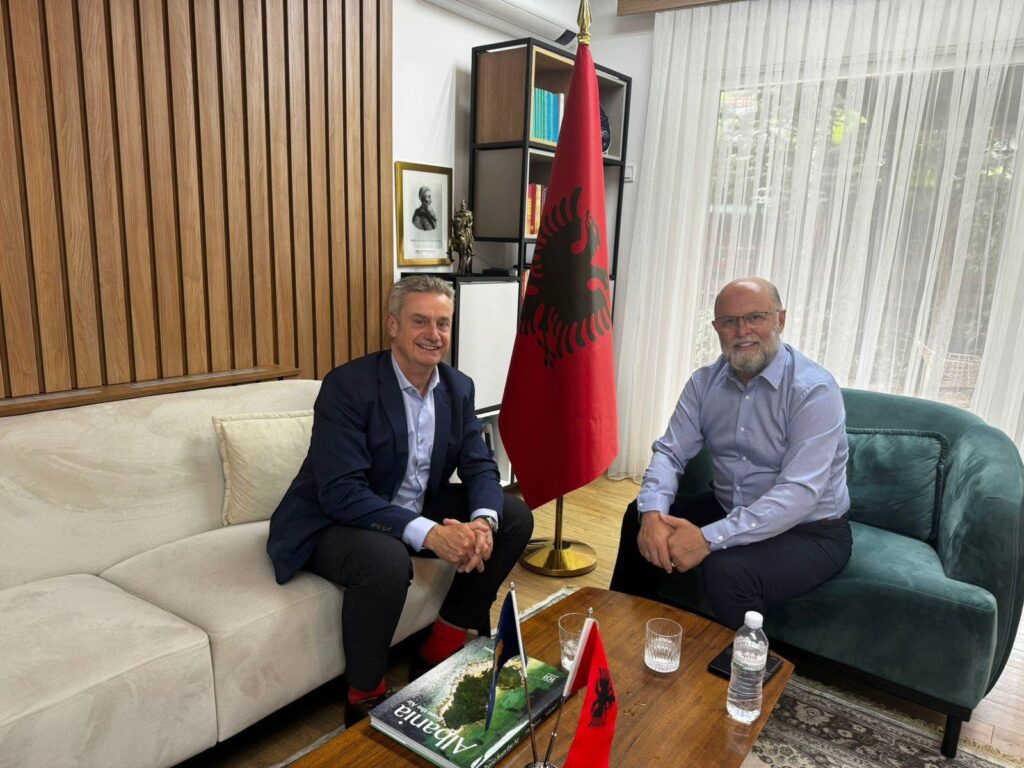 Bashkëpunimi Shqipëri-MB për institucionet e reja në Kosovë