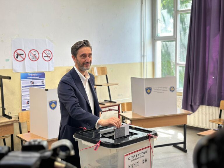 Zgjedhjet në Kosovë: Një Ditë Përforcimi i Demokracisë dhe Institucioneve