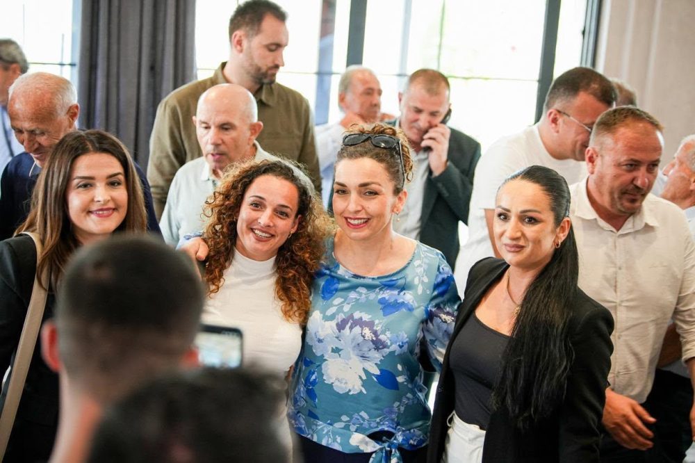 Vjosa Osmani në Klinë: Forcimi i LDK-së dhe sfidat e ardhshme politike