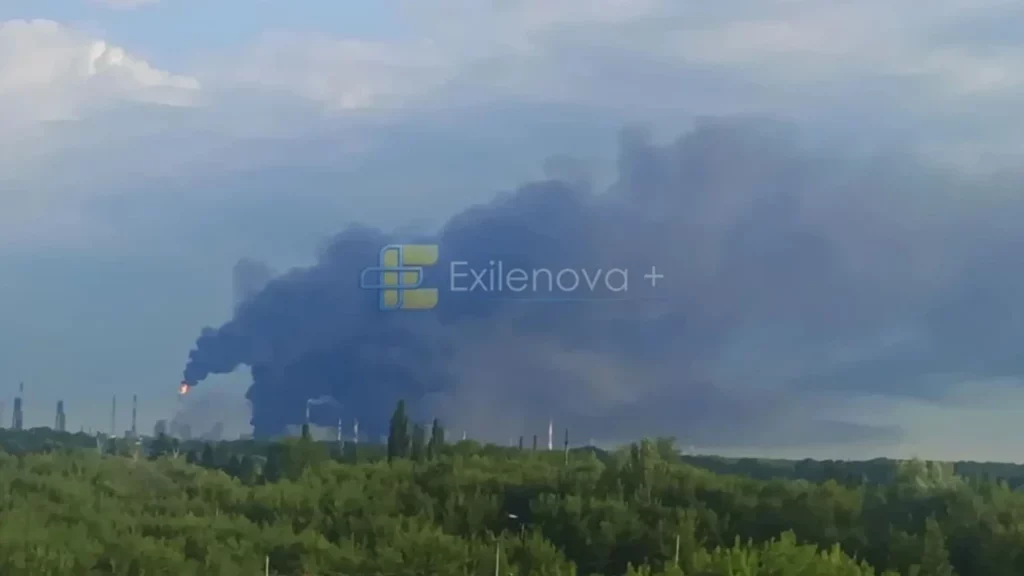 Sulmet me dron ndaj rafinerisë ruse Gazprom në thellësi të territorit