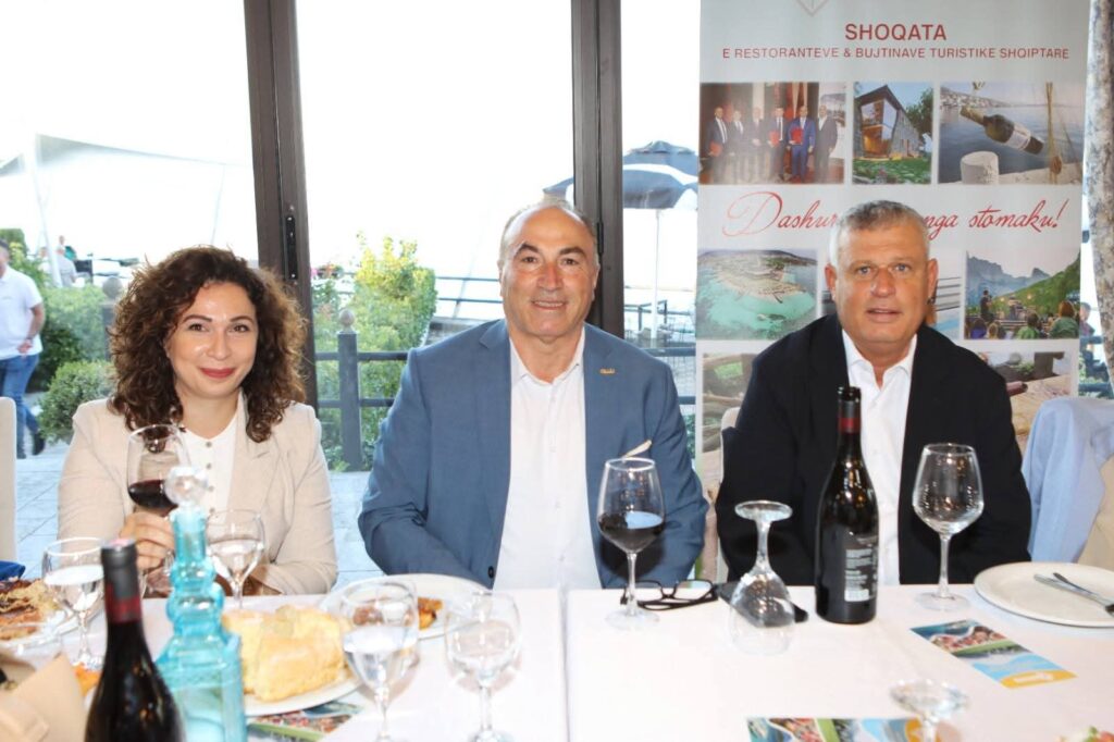 Mikpritja Shqiptare Bashkon Trojet në Nismën Kombëtare në Pogradec