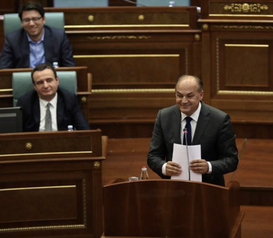 Kritikë e fortë ndaj qeverisë Kurti: A mund të ecë Kosova përpara me këtë qasje?