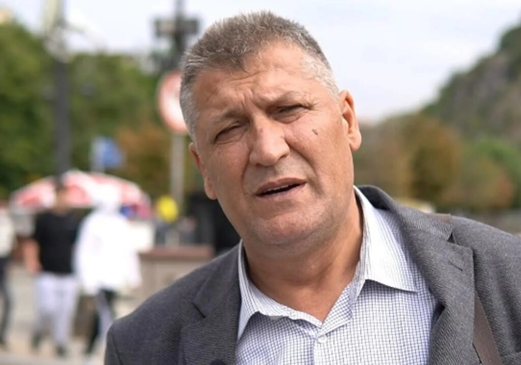 Berisha i bën thirrje opozitës të refuzojë takimin me Kurtin dhe të përgatiten për zgjedhje të reja në vjeshtë.