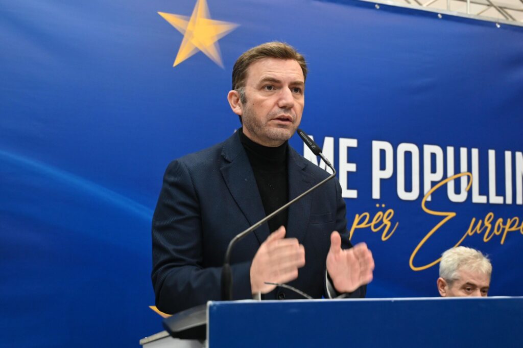 Osmani kundër bashkëqeverisjes me mohuesit e Kosovës, por i hapur për dialog diplomatik