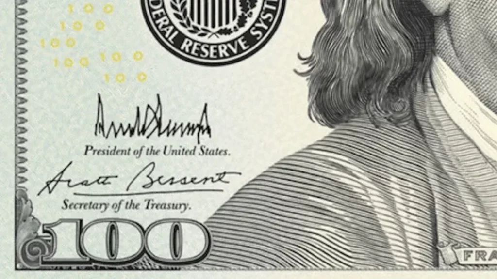 Hidhen në qarkullim kartëmonedhat e reja të dollarit me nënshkrimin e presidentit Donald Trump.