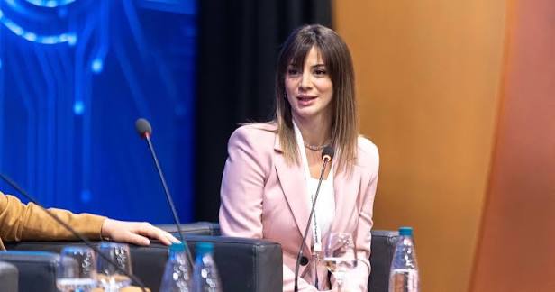 Krimi kibernetik tejkalon tregun global të drogës në fitime