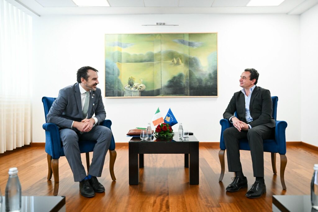 Kurti kërkon statusin kandidat të Kosovës dy javë pas marrjes së presidencës së BE-së nga Irlanda