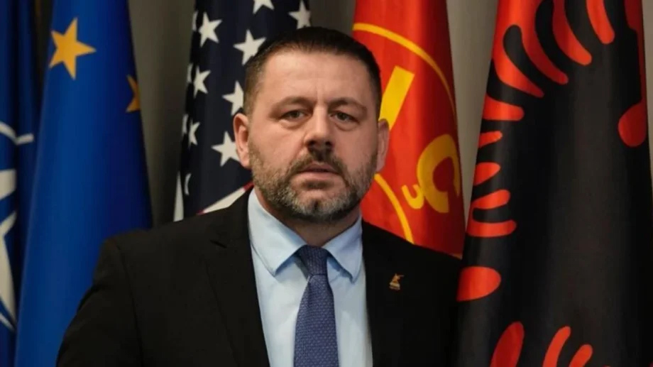 Tensioni në politikën kosovare: Thirrje për rrëzimin e qeverisë Kurti